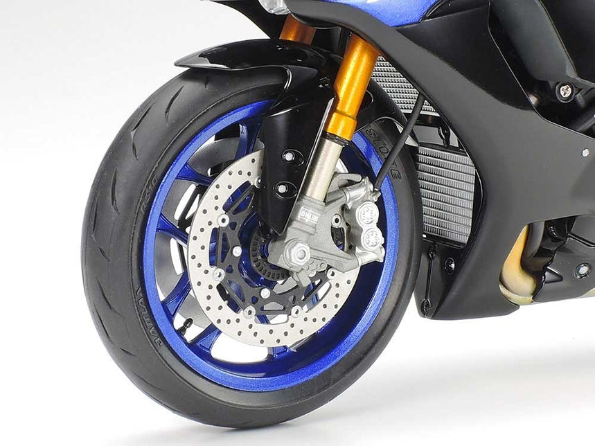 YAMAHA YZF-R1M