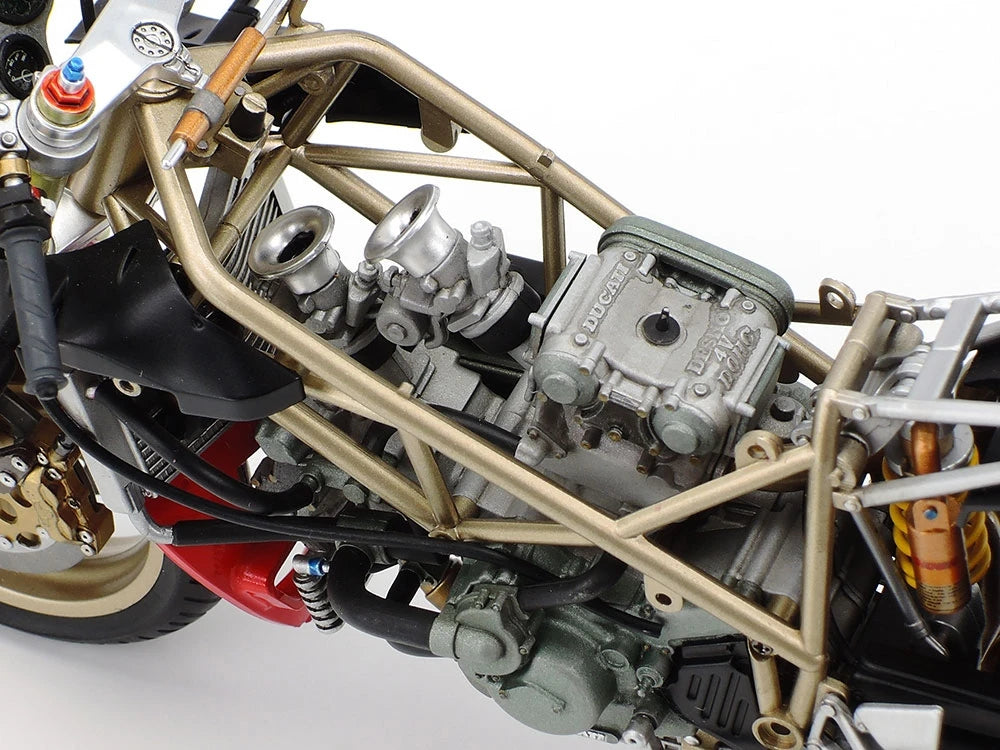 1/12 Ducati 916