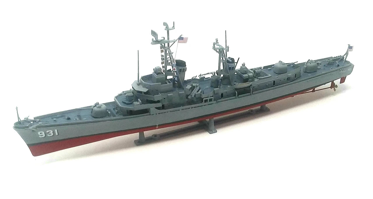 1:320 USS Forrest Sherman (DD-931) Destroyer