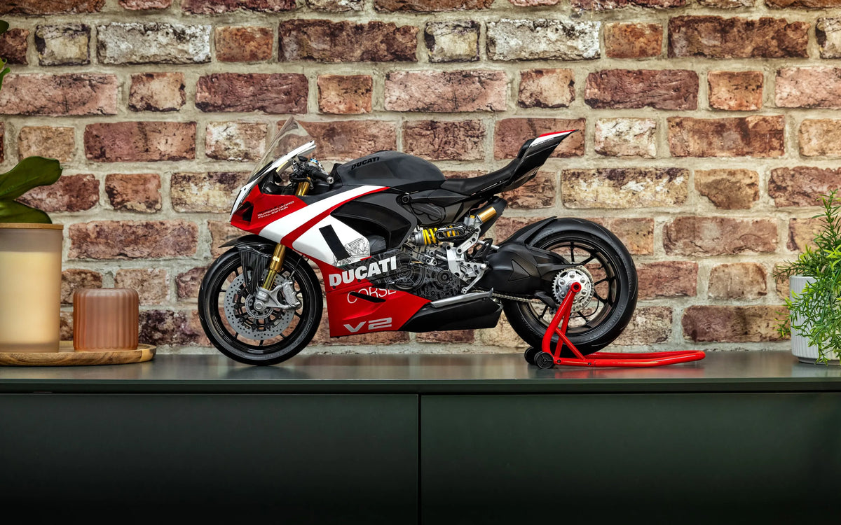 Ducati Panigale - V2 Superquadro Final Edition DIECAST KIT