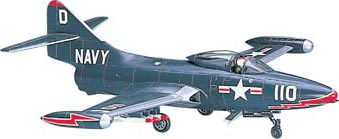 HSG00242   —  1/72 F9F-2 Panther