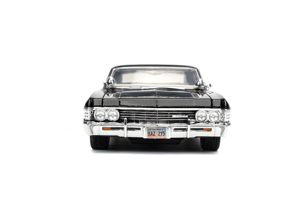 1/24 "Hollywood Rides" - Supernatural - 1967 Chevy Impala w/ Dean Winchester