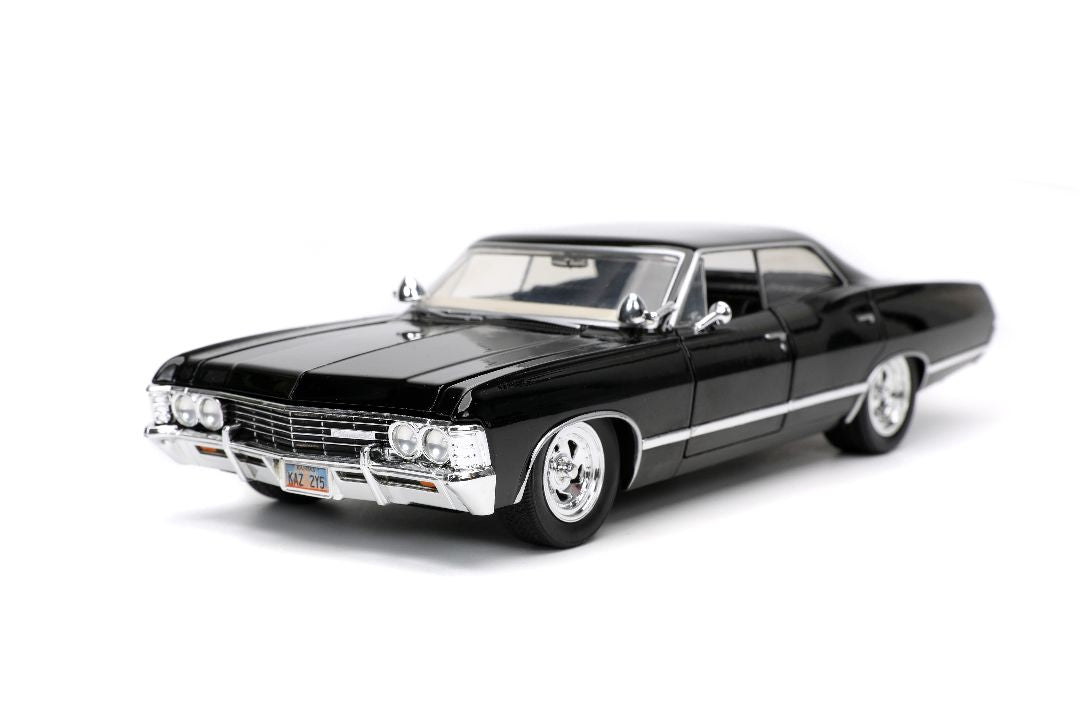 1/24 "Hollywood Rides" - Supernatural - 1967 Chevy Impala w/ Dean Winchester