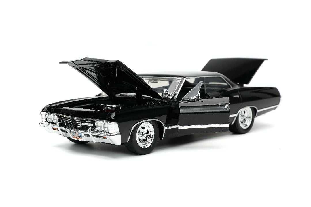 1/24 "Hollywood Rides" - Supernatural - 1967 Chevy Impala w/ Dean Winchester