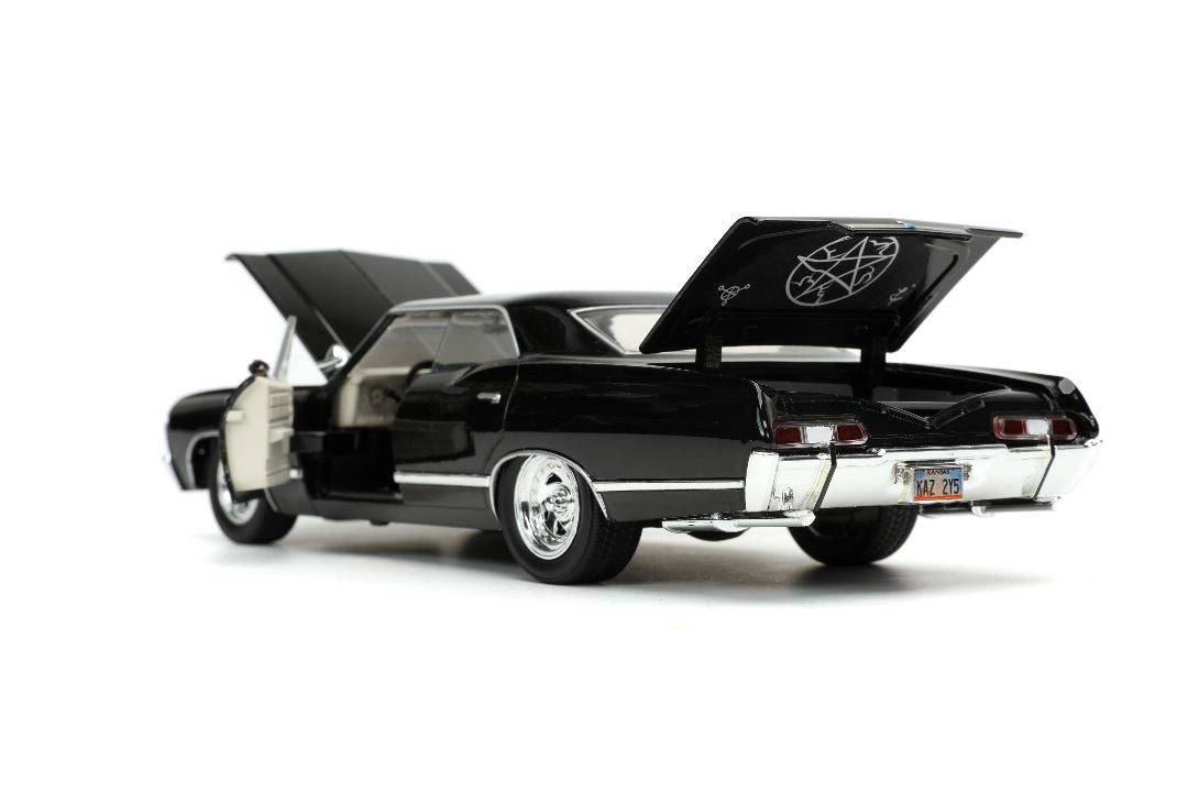 1/24 "Hollywood Rides" - Supernatural - 1967 Chevy Impala w/ Dean Winchester