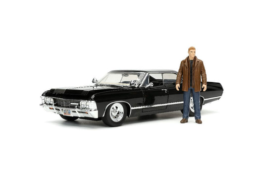 1/24 "Hollywood Rides" - Supernatural - 1967 Chevy Impala w/ Dean Winchester