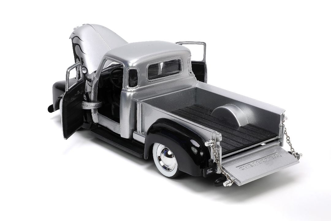 1/24 "Just Trucks" 1953 Chevy Pickup with Rack