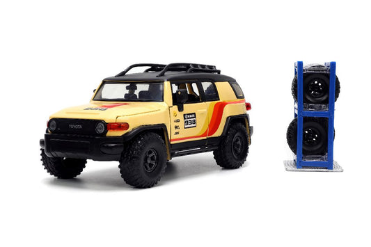 1/24 "Just Trucks" Toyota FJ Cruiser with Rack