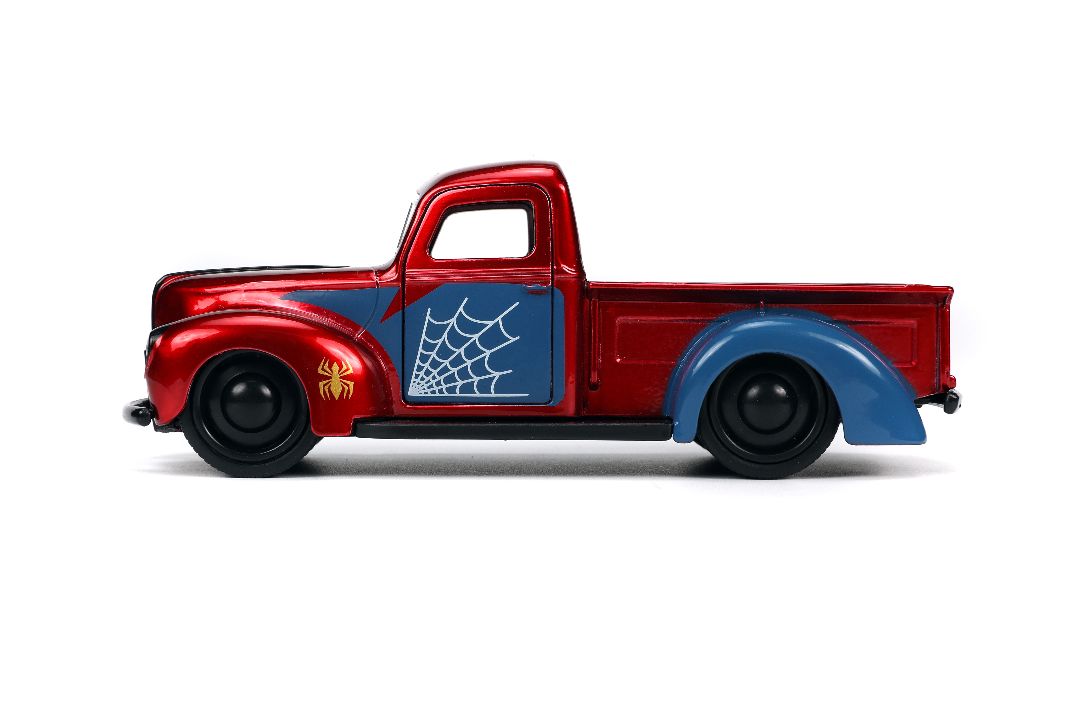 1/32 "Hollywood Rides" 1941 Ford Pickup with Spider-Man
