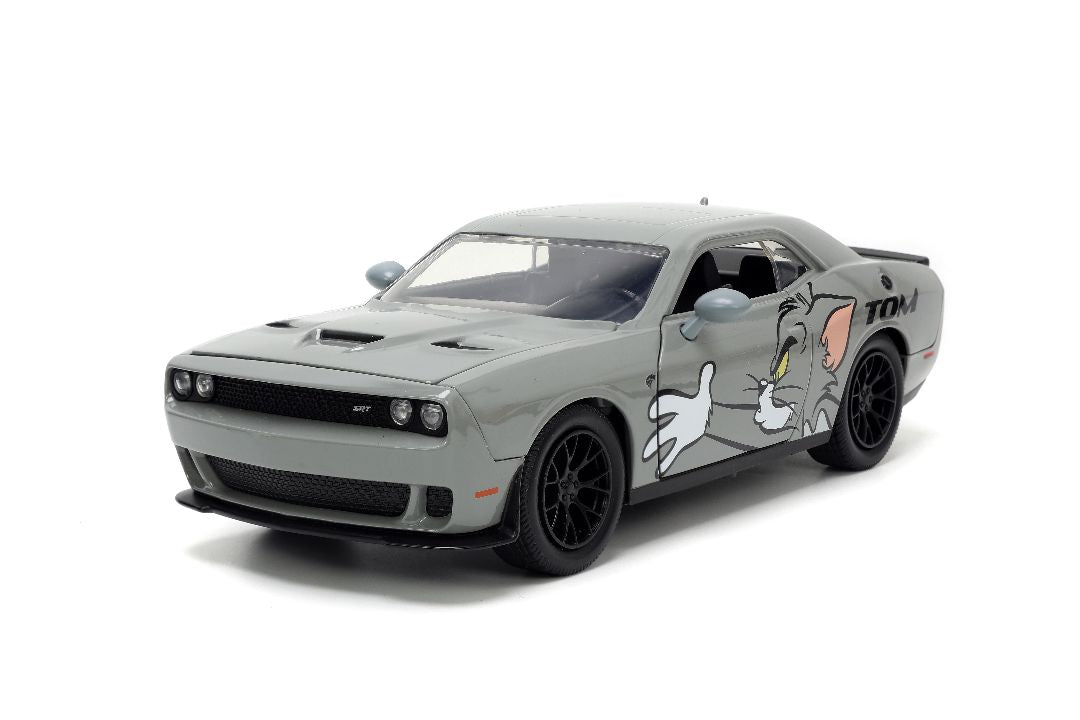 1/24 "Hollywood Rides" 2015 Challenger SRT8 Hellcat w/Jerry