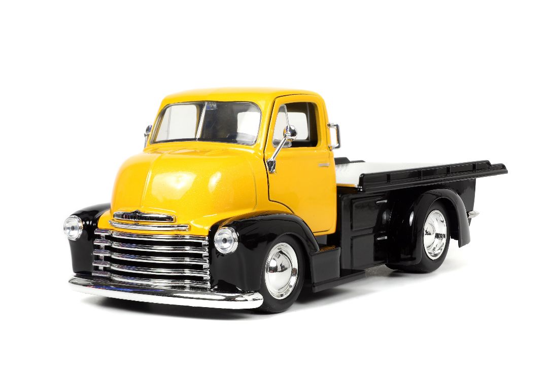 1/24 "Just Trucks" with Rack - 1952 Chevy COE Flatbed