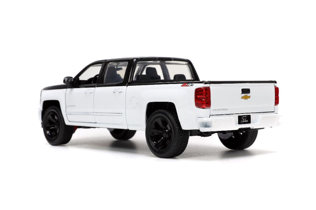 1/24 "Just Trucks" with Rack - 2014 Chevy Silverado