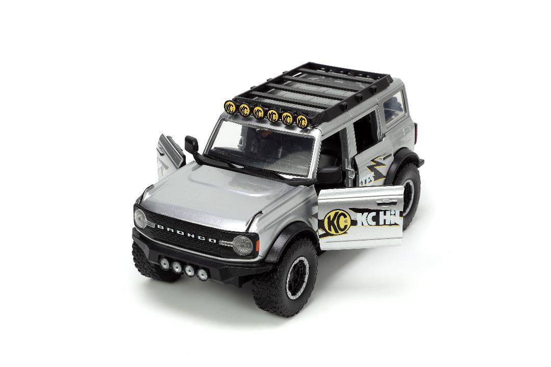 1/24 "Just Trucks" with Rack - 2021 Ford Bronco