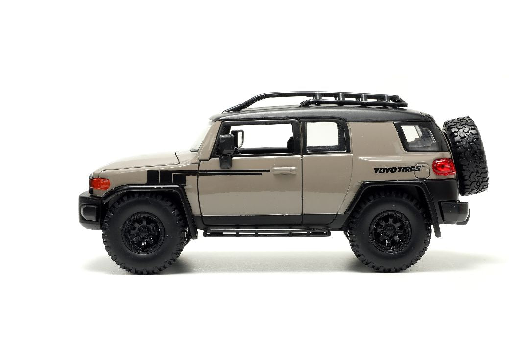 1/24 "Just Trucks" with Rack - Toyota FJ Cruiser