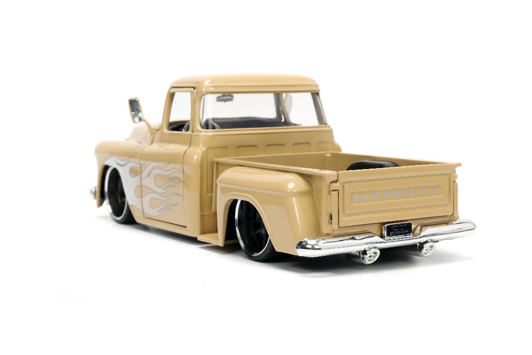 Jada 1/24 "Just Trucks" with Rack 1955 Chevy Stepside