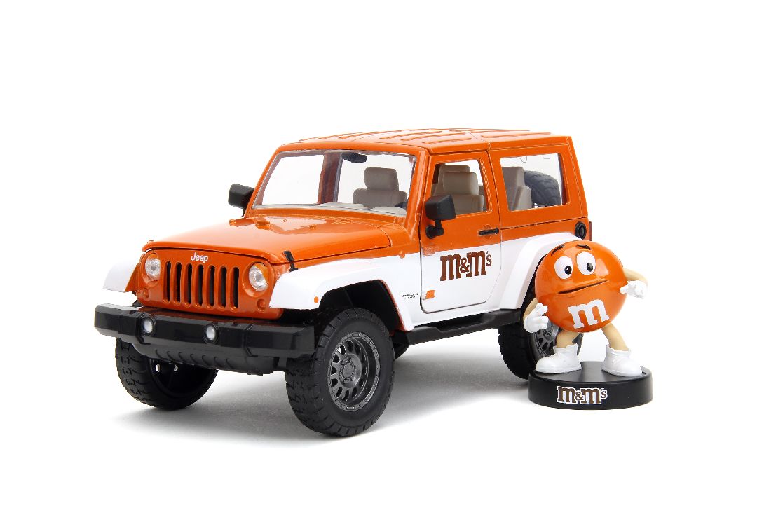 1/24 "Hollywood Rides" 2007 Jeep Wrangler with Orange M&M