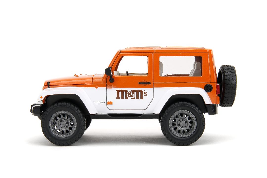 1/24 "Hollywood Rides" 2007 Jeep Wrangler with Orange M&M