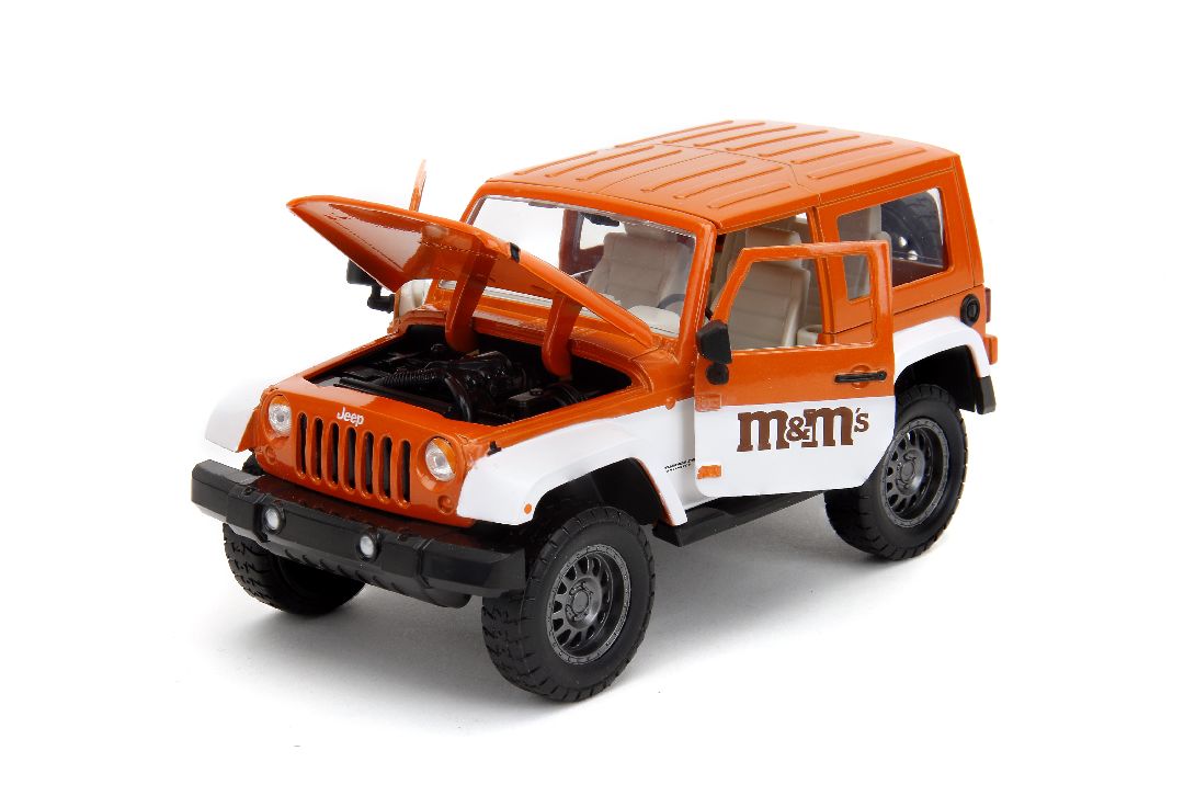 1/24 "Hollywood Rides" 2007 Jeep Wrangler with Orange M&M
