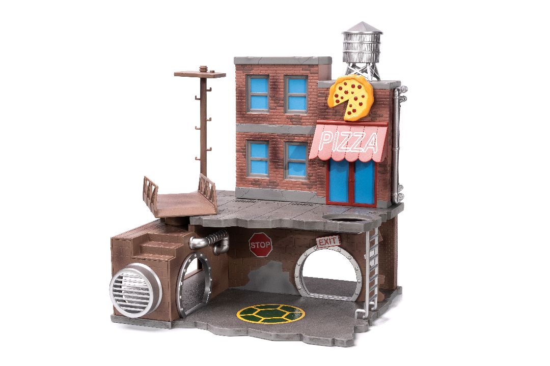 Nano Scene TMNT Turtle Lair with 4 Figures