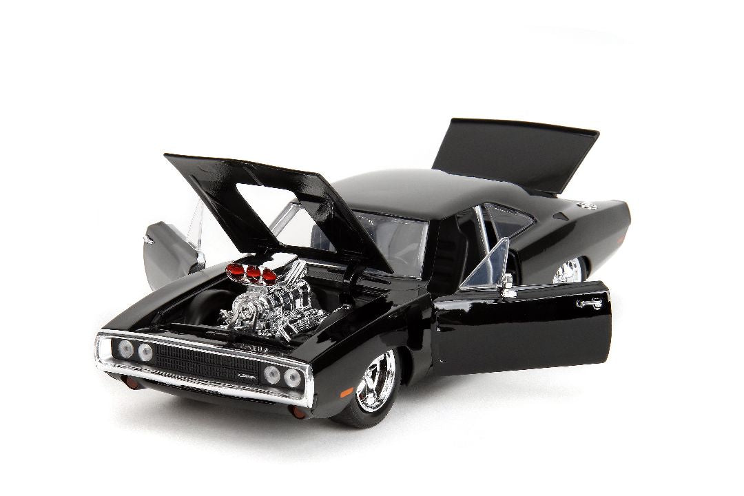 1/24 "Hollywood Rides" - Fast & Furious – Dom's Dodge Charger R/T w/DOM