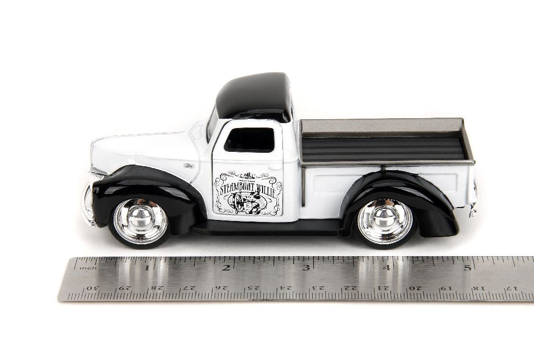 1/32 "Hollywood Rides" - Disney - 1941 Ford Pickup