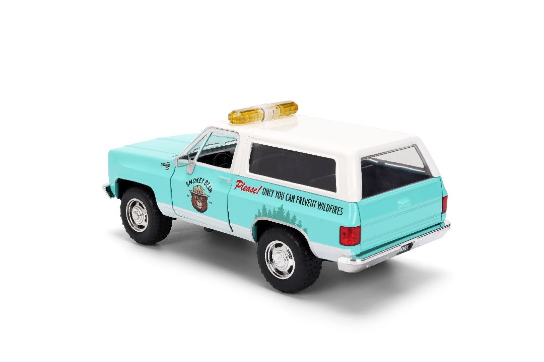 1/24 "Hollywood Rides" - Smokey Bear - 1980 Chevy Blazer w/ Smokey Bear