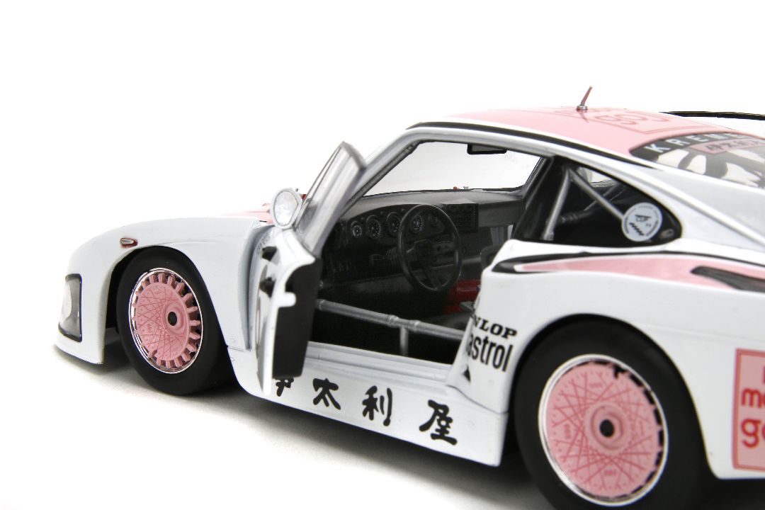 1/18 "Pink Slips" W4 - 1981 Porsche 935 K3