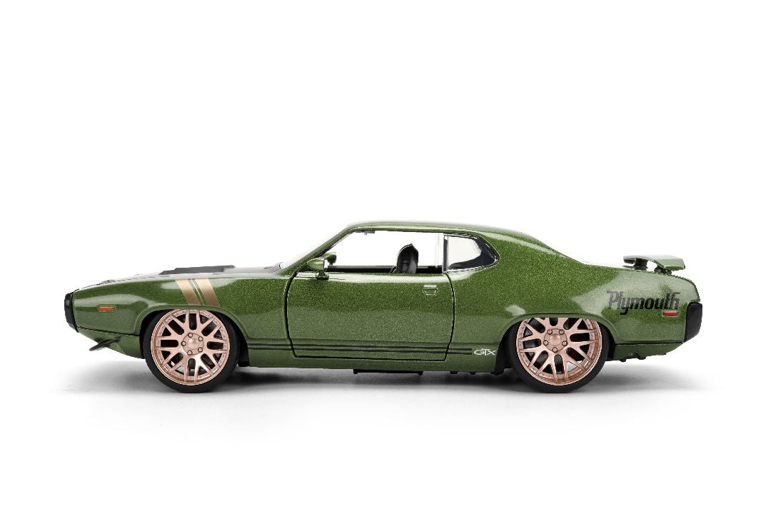 1/24 "BIGTIME Muscle" 1972 Plymouth GTX - Metallic Dark Green