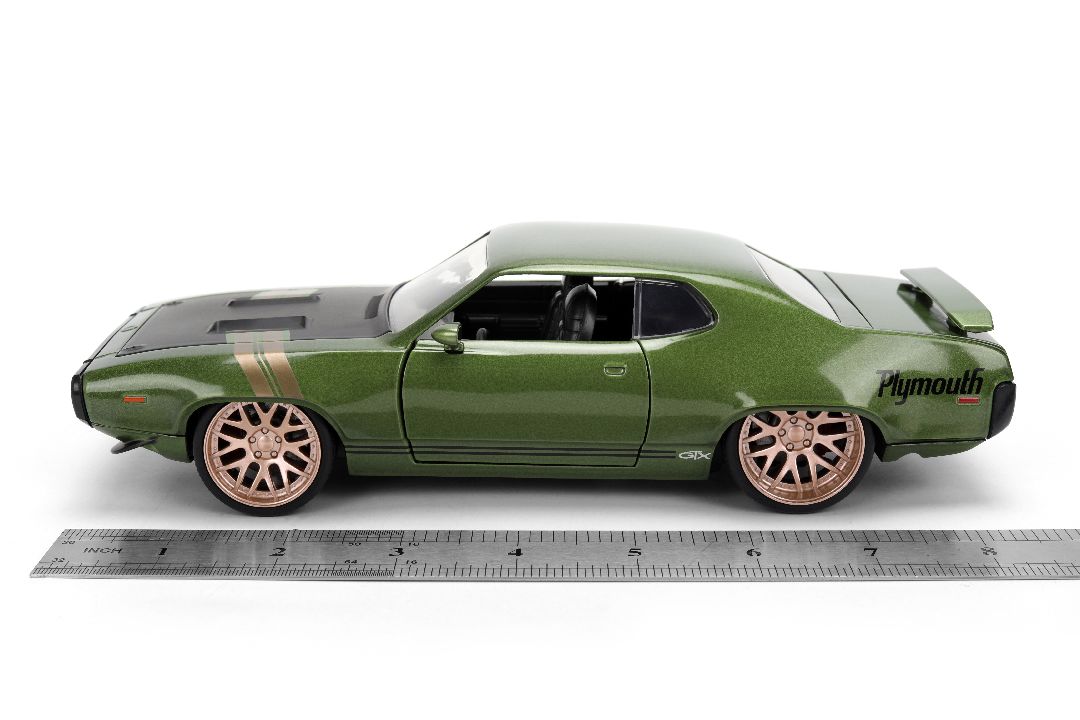1/24 "BIGTIME Muscle" 1972 Plymouth GTX - Metallic Dark Green