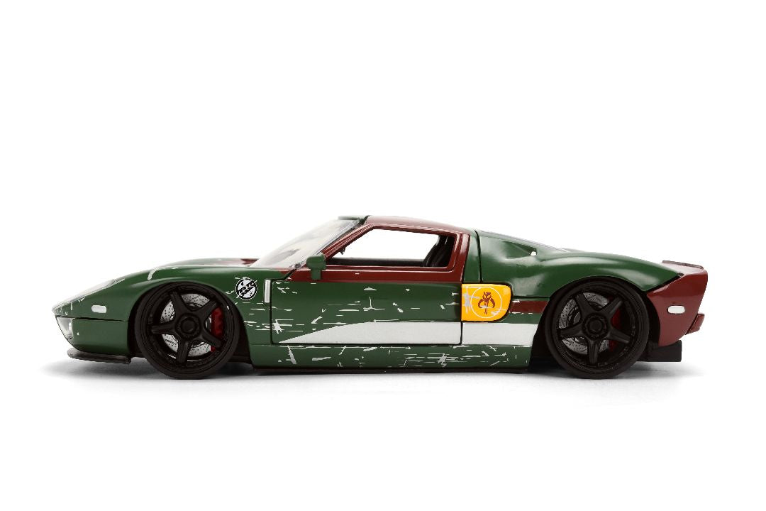 1/24 "Hollywood Rides" - 2005 Ford GT w/Boba Fett