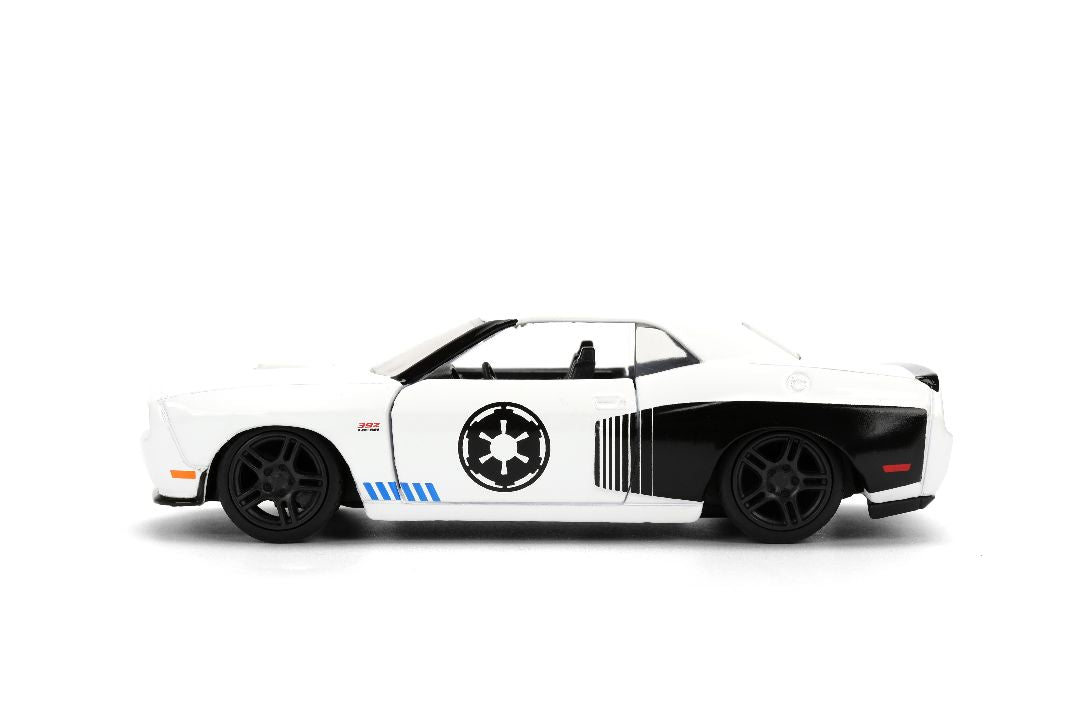 1/32 "Hollywood Rides" - Star Wars - 2012 Dodge Challenger (STORM TROOPER THEME)