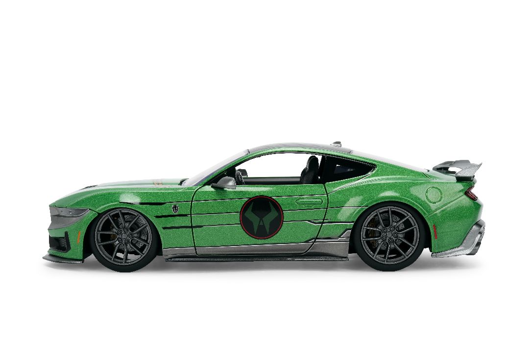 1/24 "Hollywood Rides" - 2024 Ford Mustang Dark Horse w/ Dr. Doom