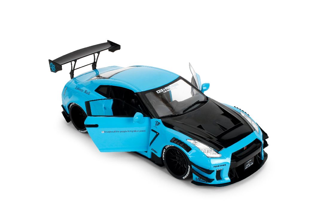 1/18 PINK SLIPS W8 - Nissan GT-R (R35) Liberty Walk