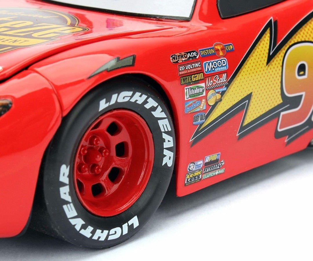 1/24 Disney Pixar Cars "Lightning McQueen" - Glossy Red