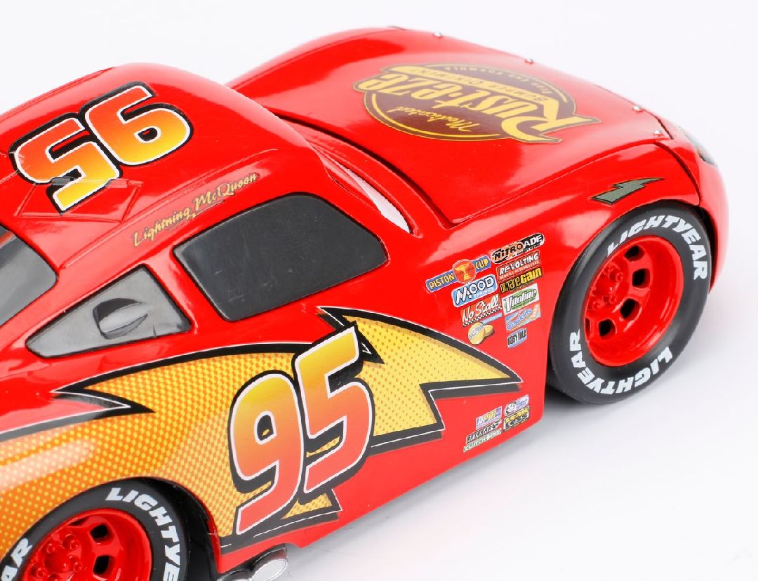 1/24 Disney Pixar Cars "Lightning McQueen" - Glossy Red