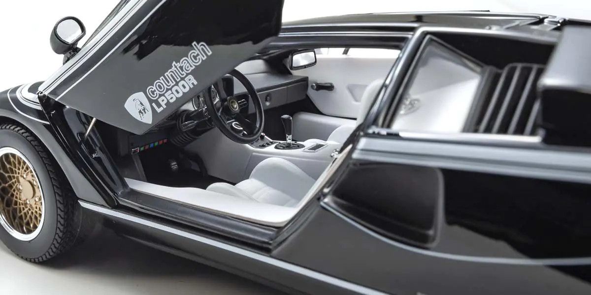 1/18 Scale Lamborghini Countach LP500R Black Diecast Car