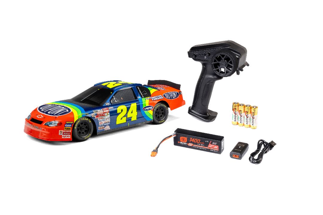 1/12 NASCAR Jeff Gordon #24 DuPont Monte Carlo