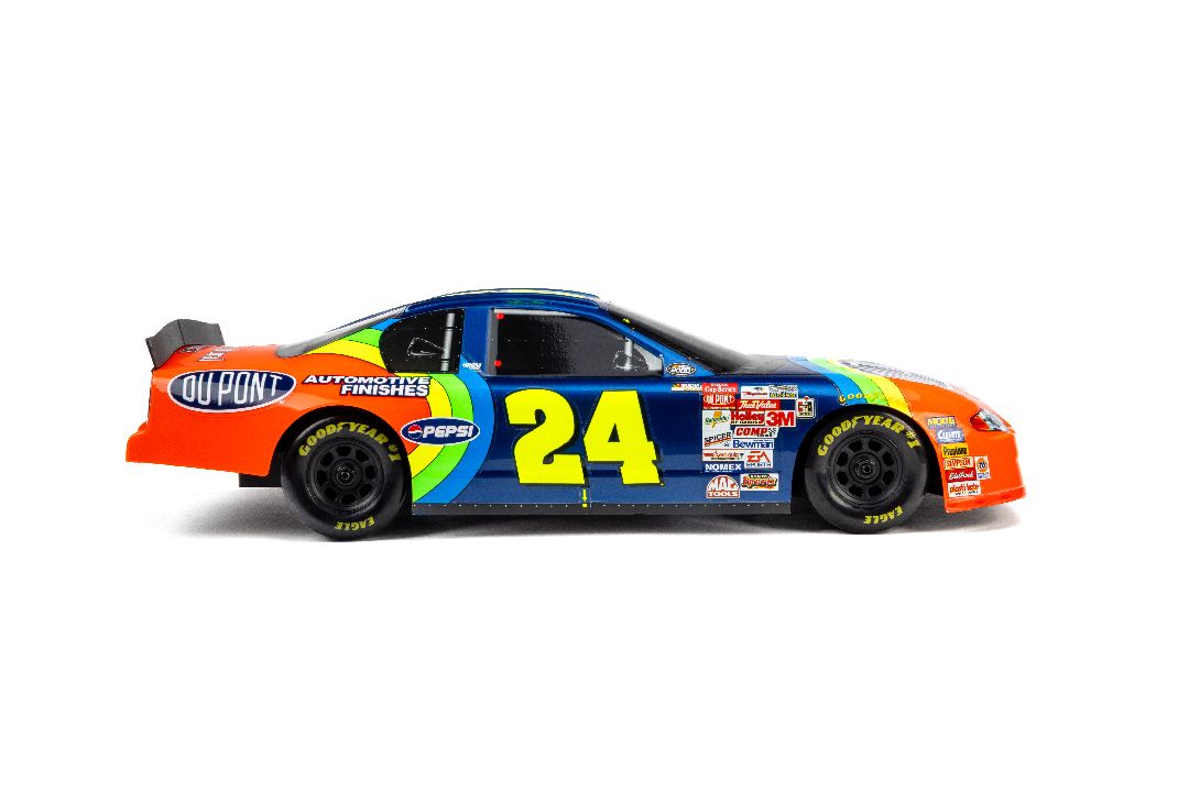 1/12 NASCAR Jeff Gordon #24 DuPont Monte Carlo
