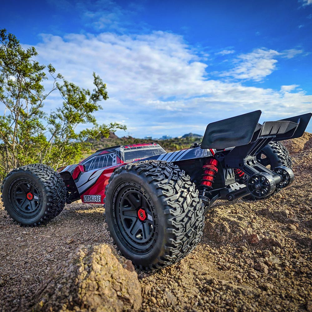 Machetes 4S 1/6 Large scale Brushless Monster truck