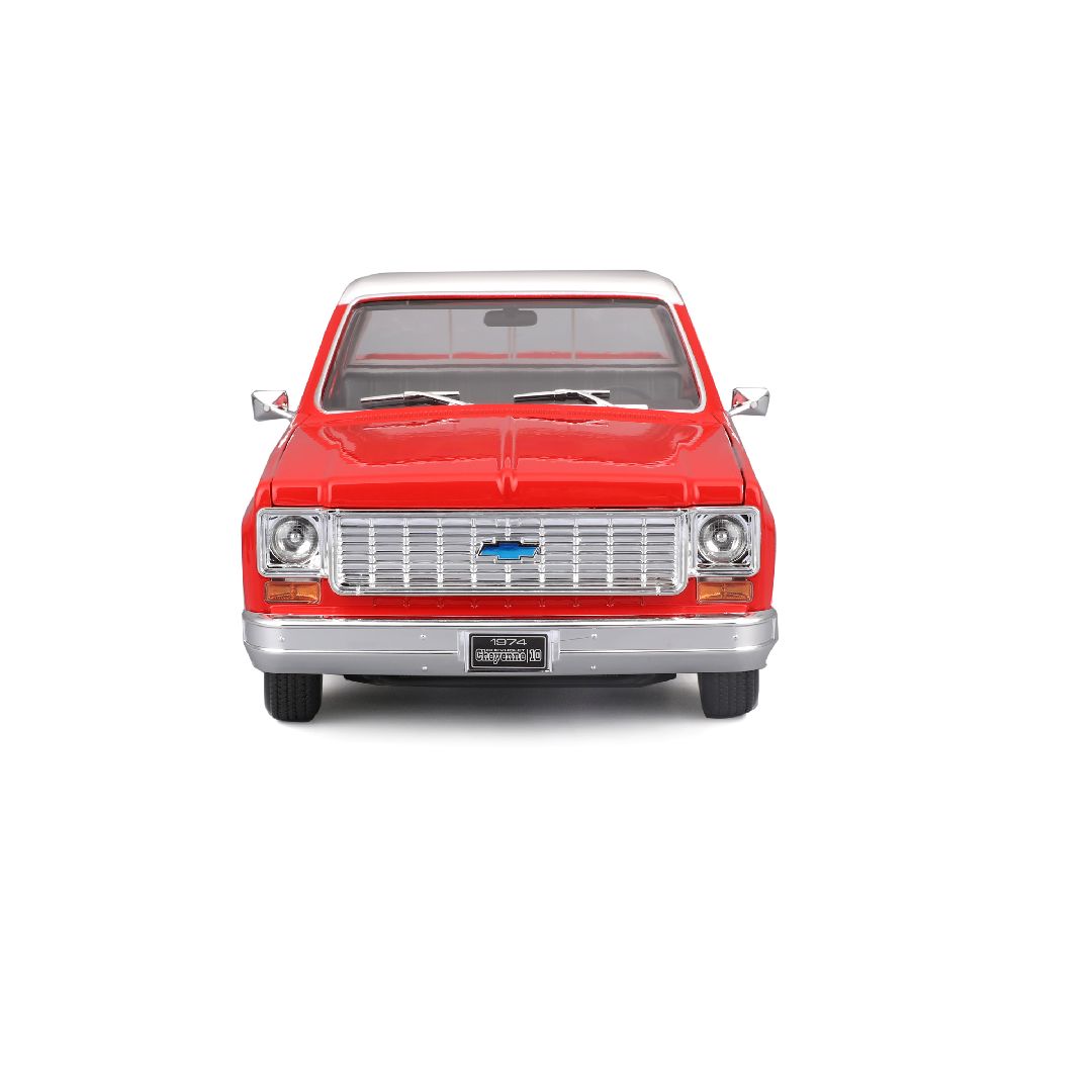 1/18 SE 1974 Chevrolet C10 Cheyenne Super - Red/White