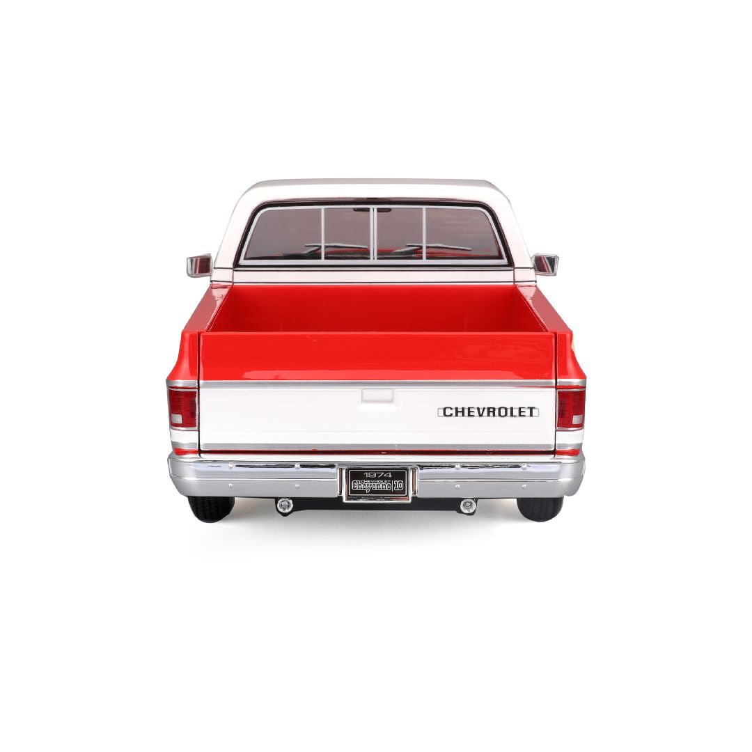 1/18 SE 1974 Chevrolet C10 Cheyenne Super - Red/White