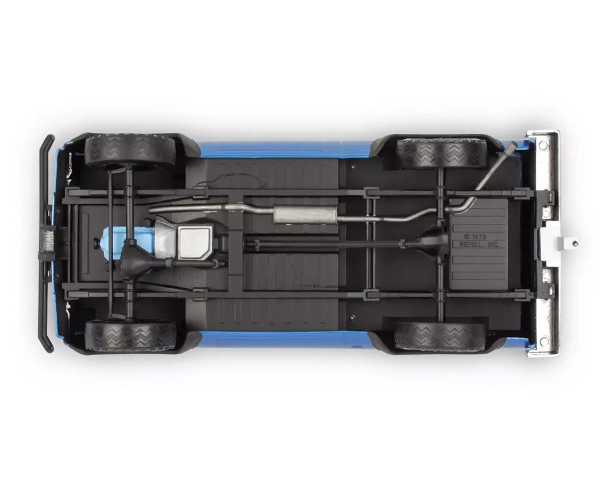 1/25 ’78 Chevy® Off-Road 4x4 Plastic Model Kit W/Malibu Grand Prix Virage & Trailer Plastic Model Kit