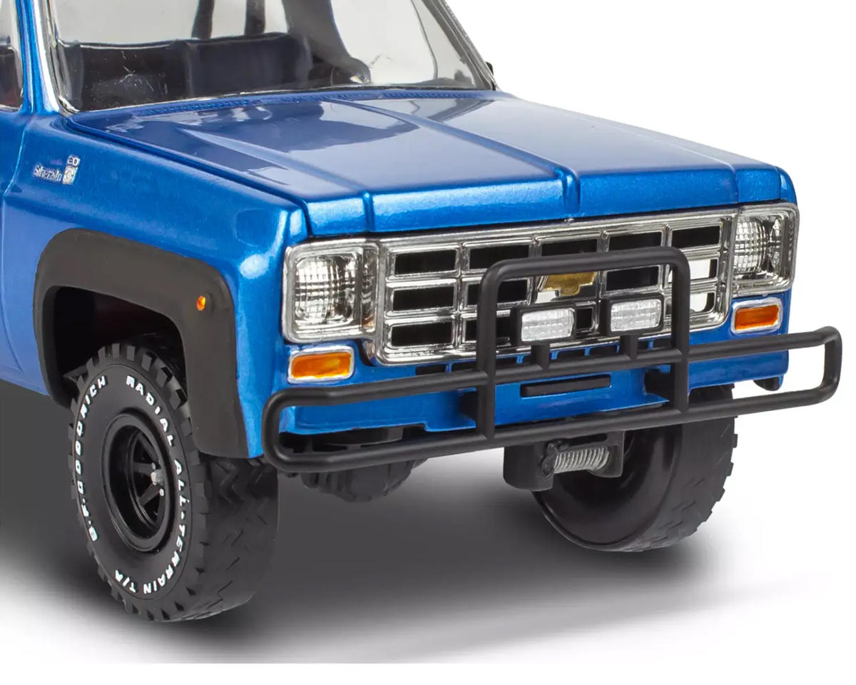1/25 ’78 Chevy® Off-Road 4x4 Plastic Model Kit W/Malibu Grand Prix Virage & Trailer Plastic Model Kit