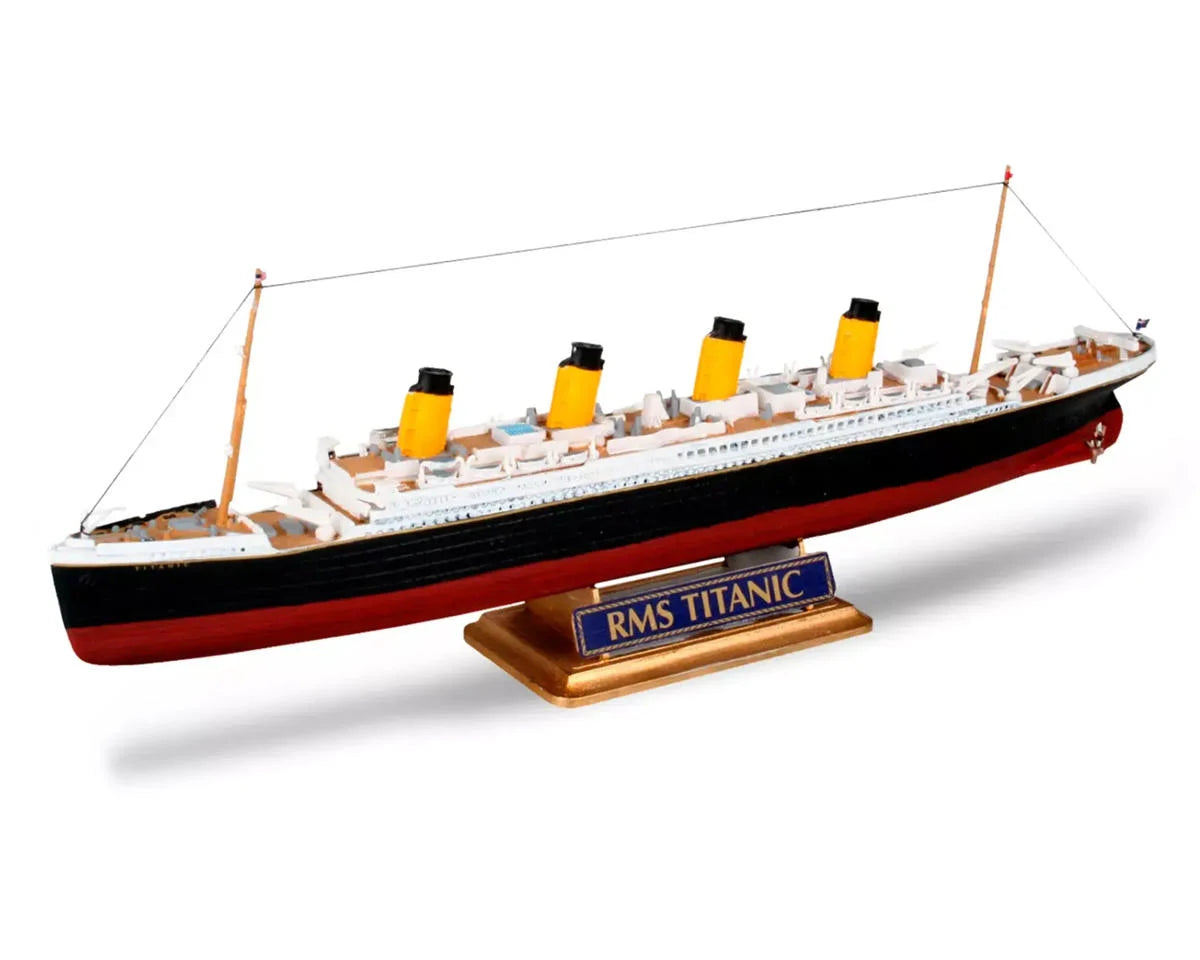 1/1200 R.M.S. Titanic Plastic Model Kit w/Paint, Brush & Cement