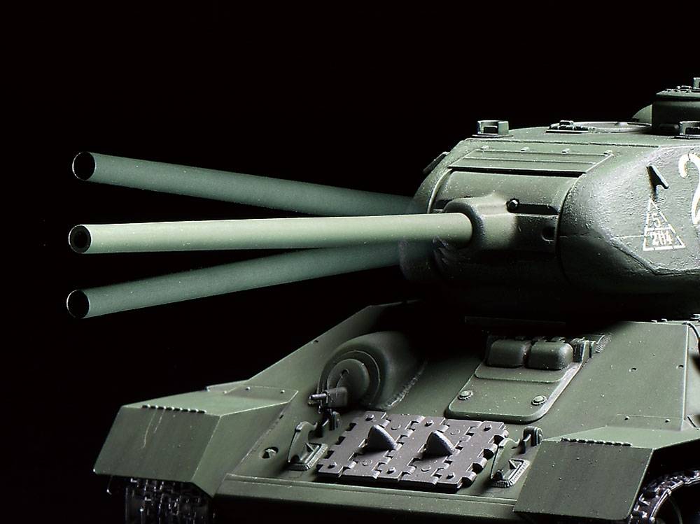 1/35 RC Russian Tank T-34-85 w/Control Unit