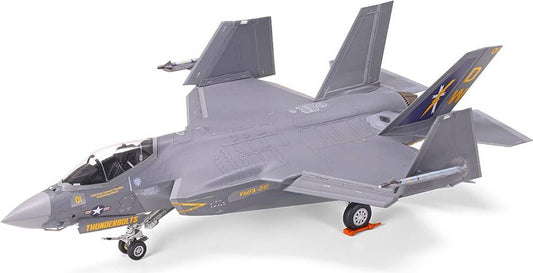 1/72 F-35C Lightning II