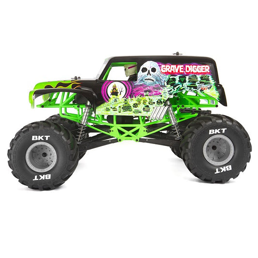 Axial SMT10 Gravedigger truck